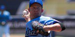 Roy Oswalt throws a pitch for the Tulsa Drillers.