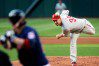 Cliff Lee throws a pitch.