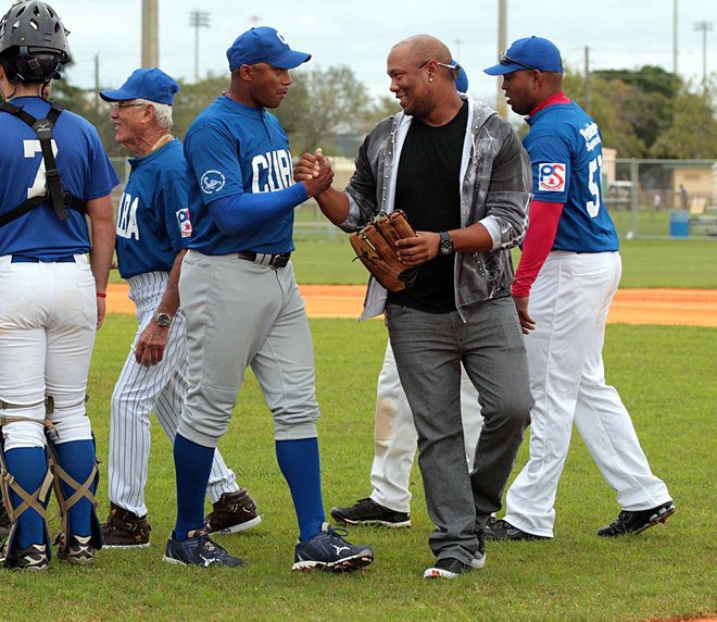 Blue Jays bank on Cuban baseball royalty