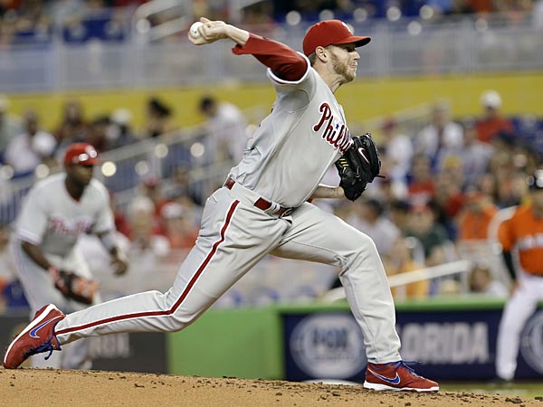 Roy Halladay pitching against the Miami Marlins.