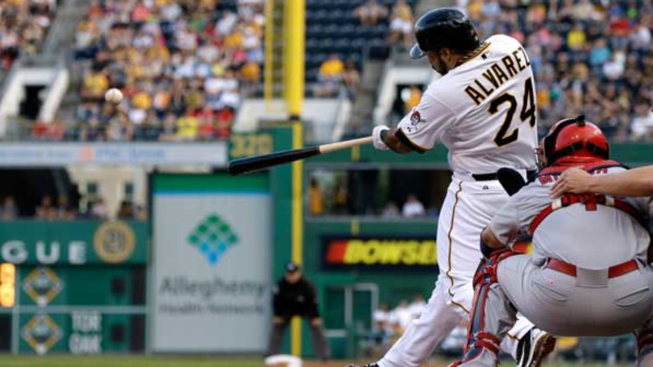 Mario Mendoza  Pirates baseball, Pittsburgh pirates baseball, Pittsburgh  sports