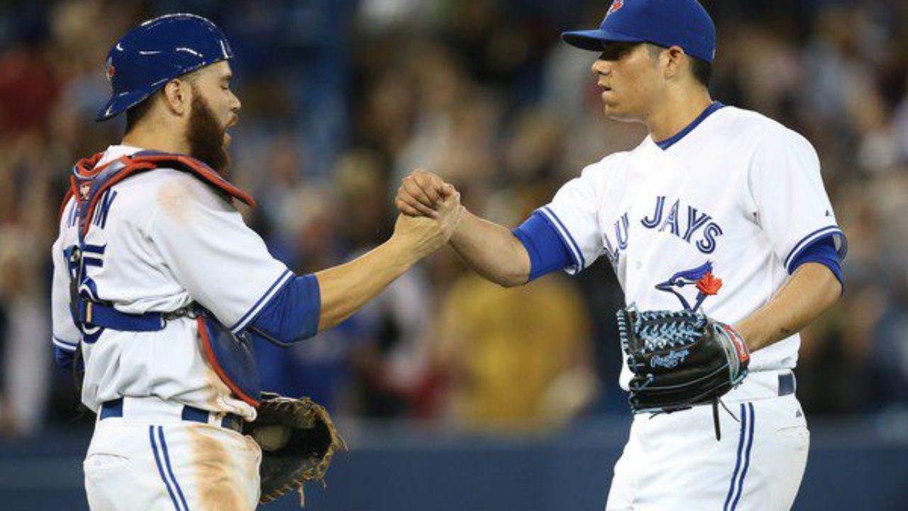 MLB: Rockies, Blue Jays swap star shortstops